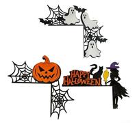 Pieza de madera para esquina de puerta de Halloween, evocando símbolos navideños clásicos a través de la integración de calabaza y gato negro (Los fantasmas)