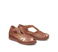 PIKOLINOS Sandalias de piel con tacón en cuña. Color Coñac
