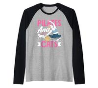 Pilates Y Gatos Relajándose Juntos Camiseta Manga Raglan