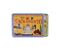 Pillzar - Imán para nevera de Sacramento, pastillero portátil de lata con 3 compartimentos, organizador de vitaminas, regalo de recuerdo coleccionable único, apto para viajes, 3.5 x 2.6 pulgadas