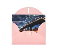Pink WHJSHOP - Tarjeta de felicitación con impresión nocturna del puente de Manhattan de Nueva York, papel nacarado de doble cara, con hebilla de amor, sobre de papel perlado