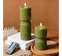 PinnWaa 2 Velas LED Sin Llama con Temporizador y Mando a Distancia, Velas de Pilar Estriadas Diseño Reloj de Arena, Funcionan con Pilas, Cera Real, Llama Parpadeante, Elegante Decoración Verde manzana