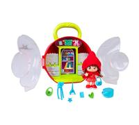 Pinypon Cuentos con Bolsito, Bolso Rojo con Asa, Figura de Caperucita Roja del Mundo de los Cuentos, Armario para Guardar Accesorios y Ropa, Incluye 3 Accesorios Pequeños, Famosa (PNY82200)