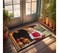 PKRD Alfombra retro con texto en inglés "A Girl In An Apron Stands Next To Chickens". Felpudo al aire libre, tapete para patas de hombre, accesorios y decoración (40 x 60 cm)