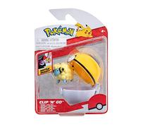 PKW3137 Clip'n'Go Poké Balls - Pelota de voltilam y nivelador, diseño oficial de Poké Ball con figura de 5 cm