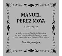 Placa funeraria de aluminio plateado grabado negro para exterior e interior grabada con láser para lápida, nicho o pared. Cinta doble cara ultra fuerte. (Diseño Pergamino)