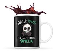 Planetee Taza con el nombre Amelia | Esta taza pertenece a nombre | Taza de café y té con un simpático pero malhumorado panda. Original idea para regalar a un amigo, familiar o colega