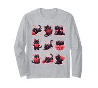Playful Black Cats with Hearts and Yarn Manga Larga