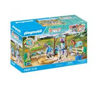 PLAYMOBIL Horses of Waterfall 71637 Escuela Moderna de equitación, Incluyendo una Plataforma de Lunging móvil, un Caballo y Accesorios, Juguetes sostenibles para niños y niñas a Partir de 5 años