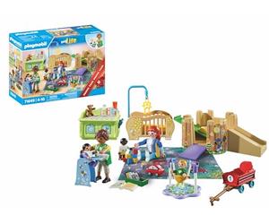 PLAYMOBIL MyLife Promo Pack 71649 Set Primera Infancia, Incluyendo Cinco Figuras, Torre de Juegos, tobogán y Muchos Accesorios adorables, Juguetes para niños y niñas a Partir de 4 años