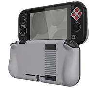 PlayVital ZealProtect Funda Protectora para Nintendo Switch Lite Accesorios Carcasa con Protector de Pantalla&Tapas de Agarre para el Pulgar&Pegatinas de ABXY Dirección Botón(Clásico NES)