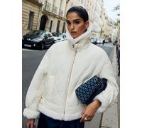 Plumífero corto entallado marfil mujer 36