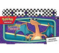 Pokémon TCG: Estuche para lápices de Regreso a Clases, Charizard (Lata y 2 Paquetes de Refuerzo)