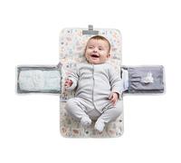 Polar Gear - Cambiador portátil para bebé con bolsillos alados para toallitas y pañales, lavable a máquina, cambiador de viaje con bolsillo frontal de almacenamiento, asa y clip, artículos esenciales