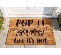 Pop It Like It's Hot - Felpudo de fibra de coco para camping | Alfombrilla de fibra de coco texturizada, atrapa la suciedad, impresión de caravana, interior y exterior, varios tamaños