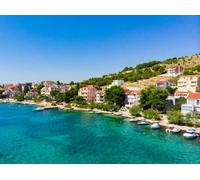 Póster de 50 x 40 cm, Croacia, verano, día soleado, costa del mar Adriático, pequeña ciudad costera del mar, temporada de vacaciones. Popular lugar turístico