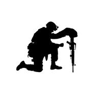 Posterazzi PSTZAB103459M Silueta de un soldado arrodillado en se al de respeto por un camarada ca do Impresi n fotogr fica 11 x 17 Multi