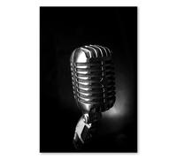 Postereck - 3424 - Micrófono retro en escenario, música Rock n Roll en SW (B/N) - Lámina, Arte de Pared, estudio, instrumento, vintage, música. - Poster - 4:3 81,0 cm x 61,0 cm