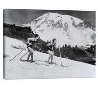 Posterlounge Skiing in Swimsuits, 1930 Lienzo de Vintage Ski Collection 40 x 30 cm Blanco y negro Cuadros Decoración para la pared