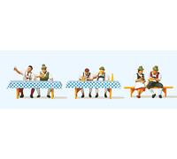 Preiser 10447 En La Fiesta De Octubre (1), H0