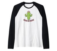Prickly But Cute Cactus Funny Saying Desert Plant Camiseta Manga Raglan