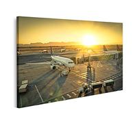 Primer cuadro sobre lienzo avión aeropuerto internacional terminal puerta lista para llevar