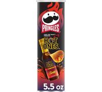 Pringles Hot Ones Los Calientes - Papas fritas, Barbacoa, aperitivos picantes, salsa picante, lata de 156 ml (1 lata)