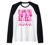 Promocionado a Big Sister 2026 Convirtiéndose en Hermana Mayor Finalmente Groovy Camiseta Manga Raglan