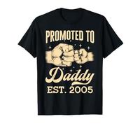 Promocionado a Daddy Est. 2005 Primera vez Papá Día del Padre Juegos de palabras Camiseta