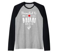 Promoted to Mimi EST 2026 Mimi To Be 2026 Baby Announcement Camiseta Manga Raglan