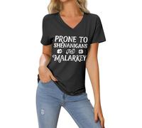 Prone to Shenanigans and Malarkey - Camiseta de trébol de manga larga para mujer, amante de la cerveza, traje de duende irlandés, sudadera con capucha, camisa del día de San Patricio, regalo para
