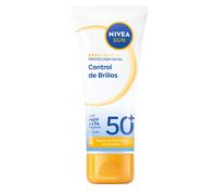 NIVEA SUN Control de Brillos Protección Facial FP50+ Transpirable - Matificante 12 h - Carnitina, Tapioca, Almidón de Arroz, Licocalcón A - Textura Ligera y 0% Sensación Grasa - Piel grasa - 40 ml