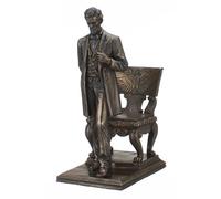 PTC Pacific Giftware Abraham Lincoln Estatuilla Standing Near Chair con Eagle
