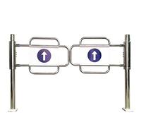 Puerta basculante manual con cierre automático, puerta de valla de seguridad unidireccional para entradas de almacén y centros comerciales