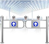 Puerta batiente para Control de Acceso, Barrera metálica Duradera con Apertura de 90°, Ideal para almacenes, supermercados y Espacios públicos.