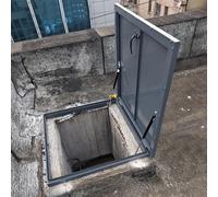 Puerta de acceso comercial de aluminio con recubrimiento en polvo con puntales de gas y bloqueo de seguridad, sello impermeable, tamaño personalizable (34 x 42 pulgadas) para techos planos