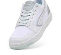 PUMA Rebound v6 Low Aqua Metálicos Sneakers Unisex, Calzado, Blanco/Silver/Peaceful Azul, 42 42