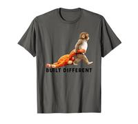 Punch The Monkey Built Different 2 Texto Negro Camiseta