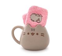 Pusheen Juego de taza y calcetines para mujer | Calcetines de pantorrilla con estampado gráfico de Pusheen y taza de cerámica para adultos en rosa y marrón