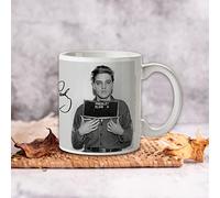 Pyramid America - Taza de cerámica única para bebedores de café, cacao y té, resistente a las virutas e impresa en ambos lados de Elvis Presley Mugshot de 325 ml