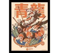 Pyramid International Ilustrata - Póster en marco (30 x 40 cm), diseño de dragón y sushi