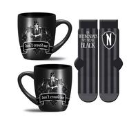 Pyramid International Juego de taza y calcetines para el miércoles [úsalo negro] - Elegante diseño de miércoles, incluye calcetines negros acogedores, impresionante regalo para los fanáticos, duradero