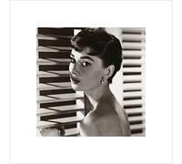 Pyramid International - Póster de Audrey Hepburn (Blinds) - Art Print (40 x 40 cm, Papel, Multicolor, 40 x 40 x 1,3 cm