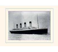 Pyramid International Titanic (2) - de el Hobbit Memorabilia 30 x 40 cm, Papel, Multicolor, 30 x 40 x 1,3 cm