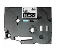Q-Nomic TZe-315 cinta 6mm texto blanco sobre negro (8M)