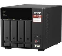 Qnap TS-473A Turbo-Station NAS de 4 bahías (AMD Ryzen™ Embedded V1500B 4 núcleos/8 Hilos 2,2 GHz 8 GB DDR4 RAM 2 Puertos LAN RJ-45 2,5 GbE) Paquete de 32 TB con 4 Discos Duros NAS Seagate IronWo