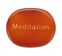 QUARKZMAN Piedras Inspiracionales Grabadas, Piedra de Ansiedad Ovalada de Cristal Natural con Palabras Grabadas para Regalos de Estrés para Mujeres, Ágata Roja (Meditación)