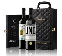 «¿Que cuántos cumplo? UNO Los otros ya los tenía» Mensaje en una Botella. Estuche-Maletín de LUJO 2x Vino Tinto Premium Reserva 12 Meses y Set de 4 Accesorios. Etiqueta Blanca PERSONALIZABLE