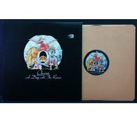 Queen - A day at the races (1976) [VINYL]