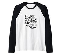 Queen of The Alley Funny Trash Panda Raccoon Camiseta Manga Raglan